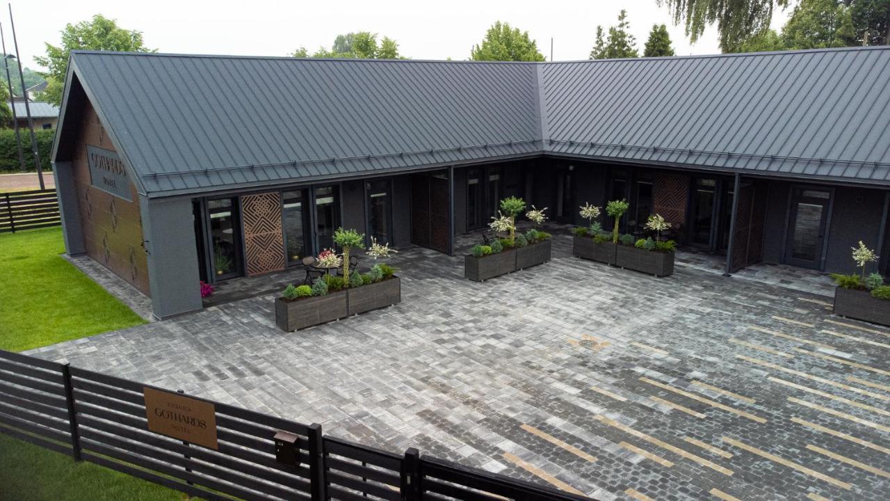 Hotel Gothards Kuldīga Buitenkant foto